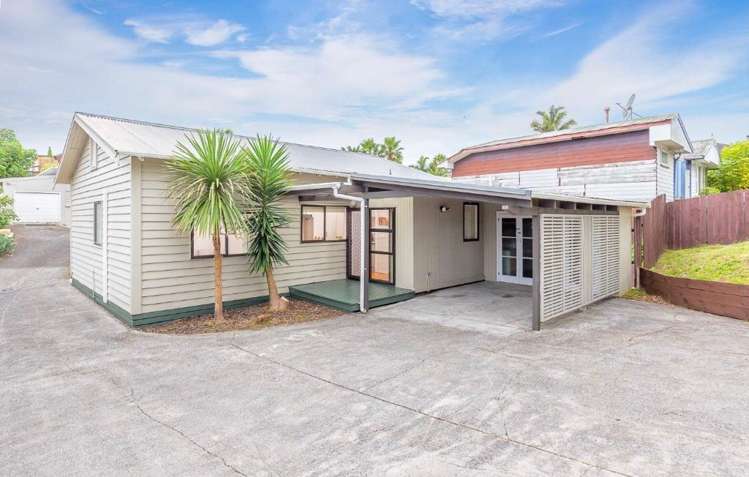 1/16 Reeves Road Pakuranga_0