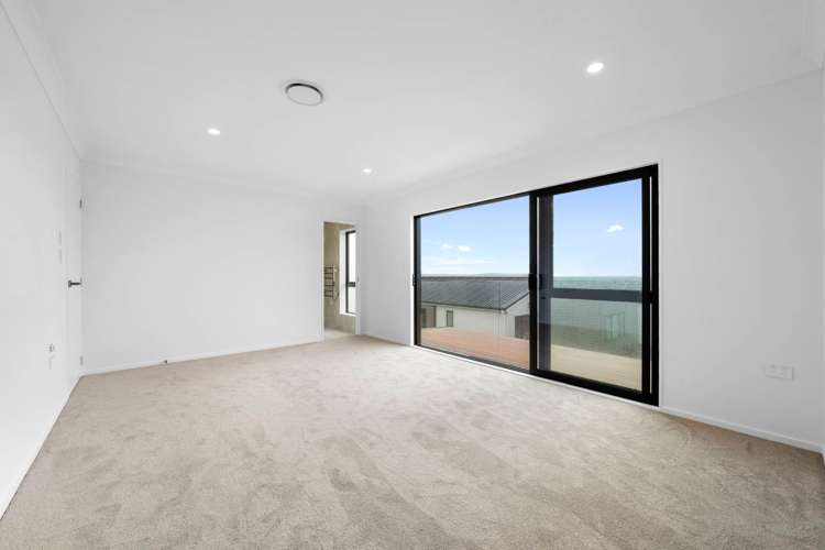 5 Ridgehill Rise Flat Bush_16