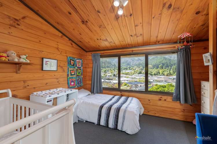 30 Korau Grove Stokes Valley_11