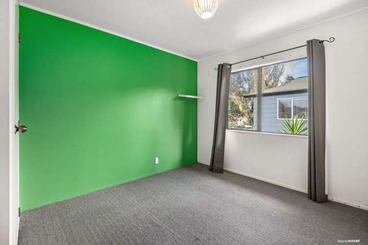 2/18 Glengarry Road Glen Eden_6