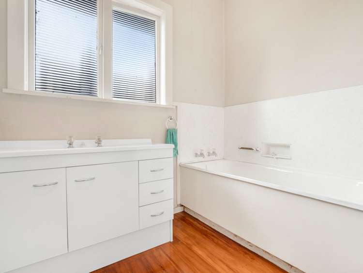 114 Stanley Ave Te Aroha_12