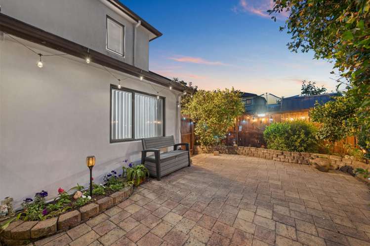 3 Bezar Place Flat Bush_41