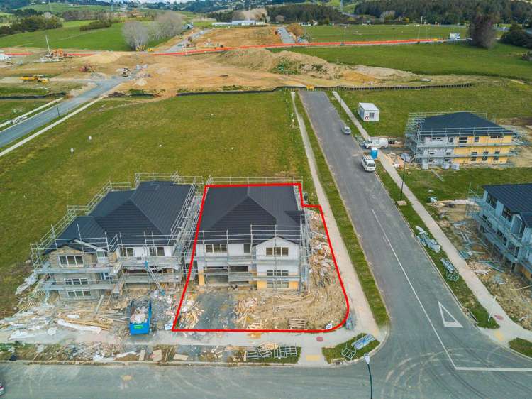 13 Horsefields Drive Flat Bush_0