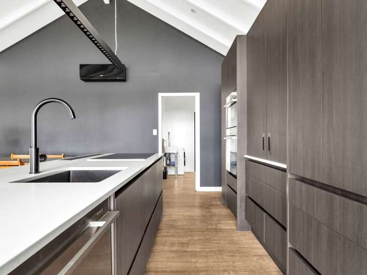 2D Vipond Road Stanmore Bay_9