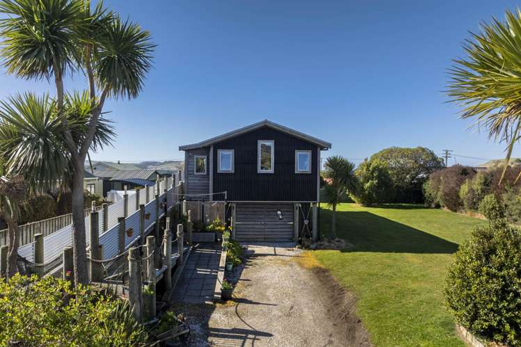 123 & 125 Stornoway Street Karitane_25