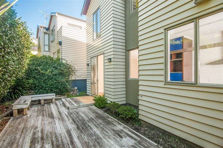 2/63 Vermont Street Ponsonby_2