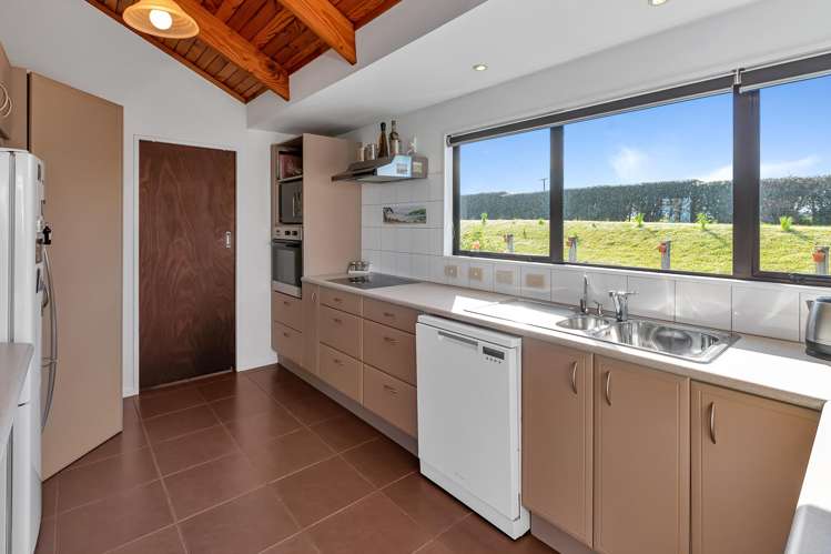 2 Gloyn Road Onerahi_10