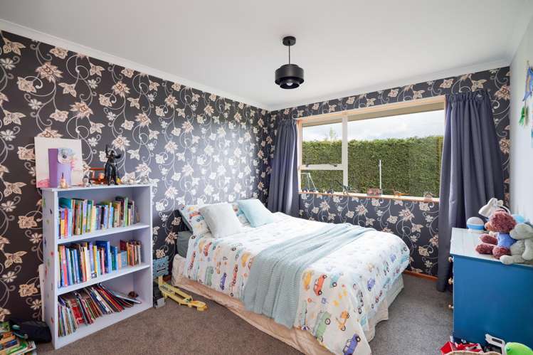 381 Bay Road West Plains_10