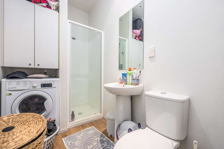 718/105 Queen Street Auckland Central_4