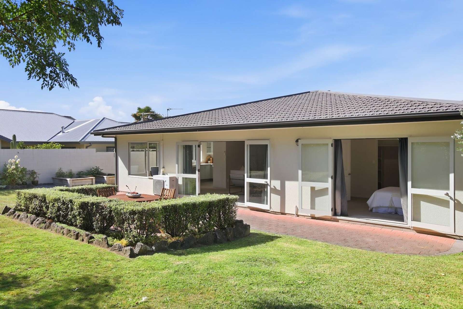 5 Kawaroa Close New Plymouth_0