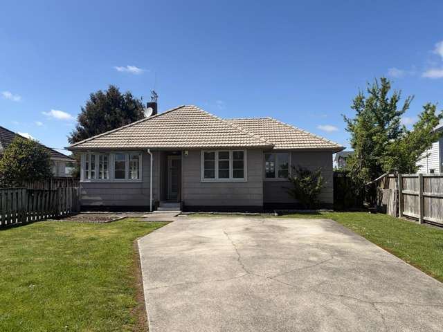 12 Rawlings Street 2738_1