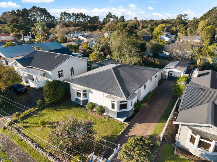 15 Chatham Avenue Mount Albert_30
