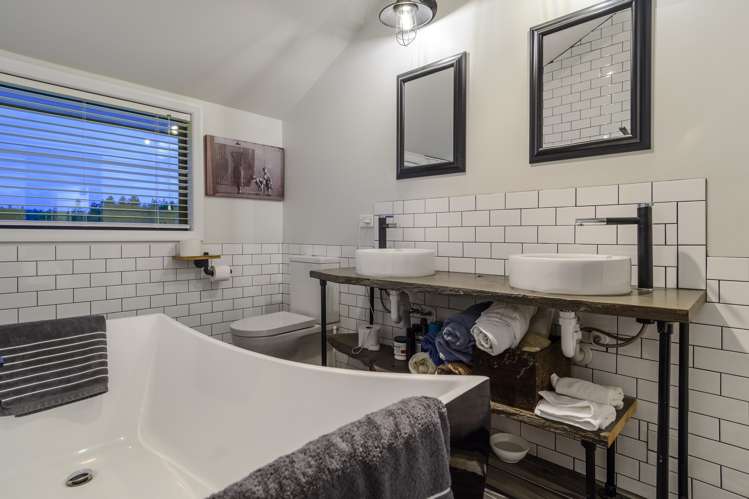 17 Sarona Park Drive Kaimai_18