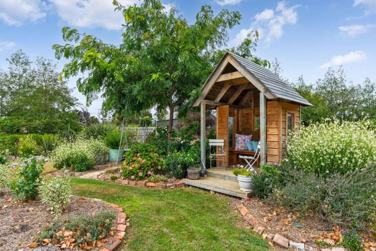 11 Campbell Drive Martinborough_21