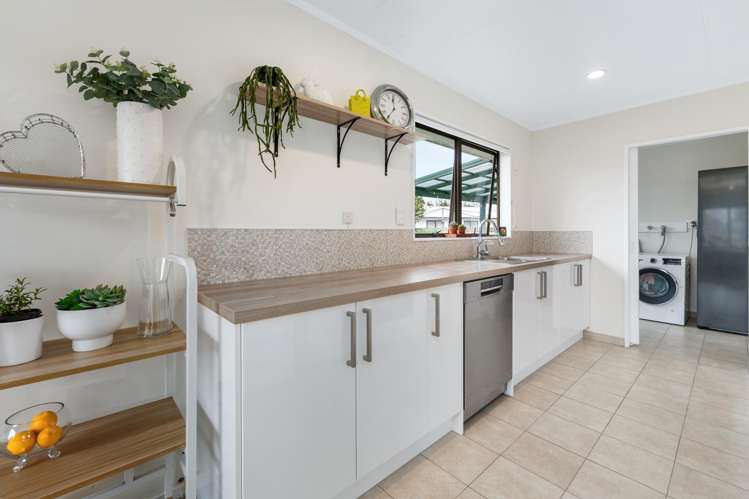 7 Cargill Grove Kelvin Grove_3