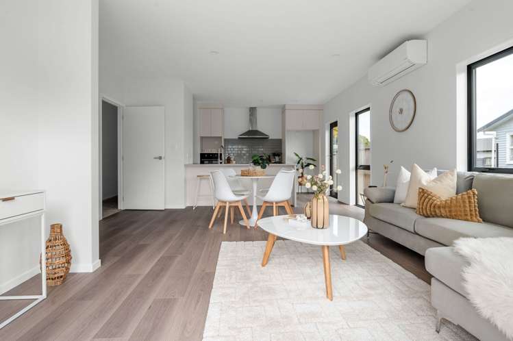 2/27 Cotton Street_3