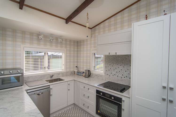 5 Rowan Place Gleniti_11