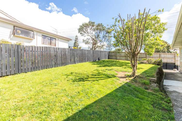 63 Triangle Road Massey_13