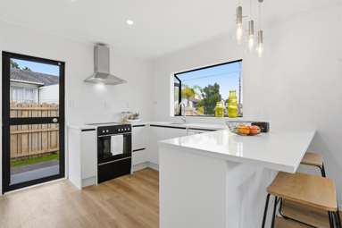 2/68 Meadowood Drive_2