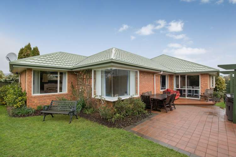 5 Edgewater Lane Halswell_0