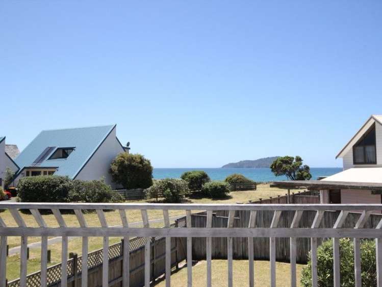 38 Champion Place Pauanui_5