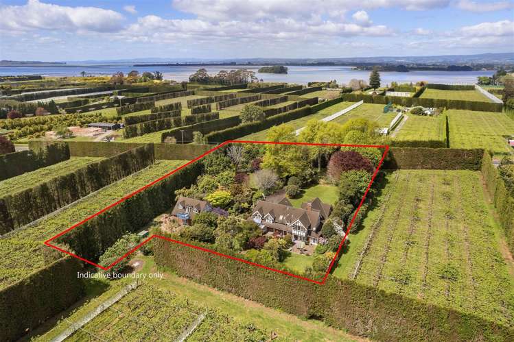 195 Beach Road Katikati_1