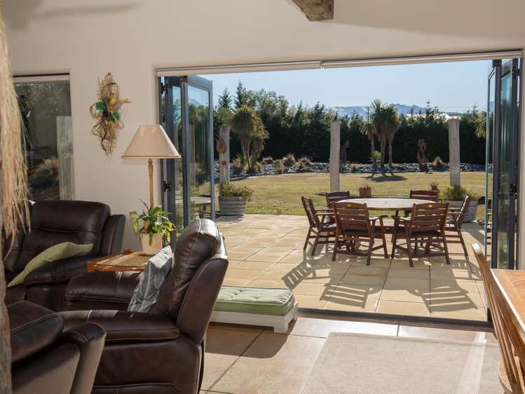 911 Aubrey Road Albert Town_5