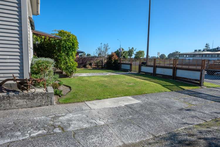 125 Weld Street Hokitika_11