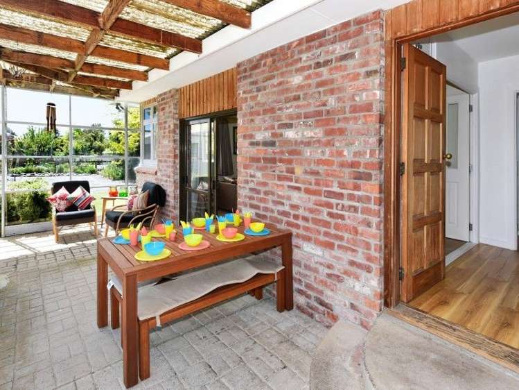 48 North Terrace Darfield_12