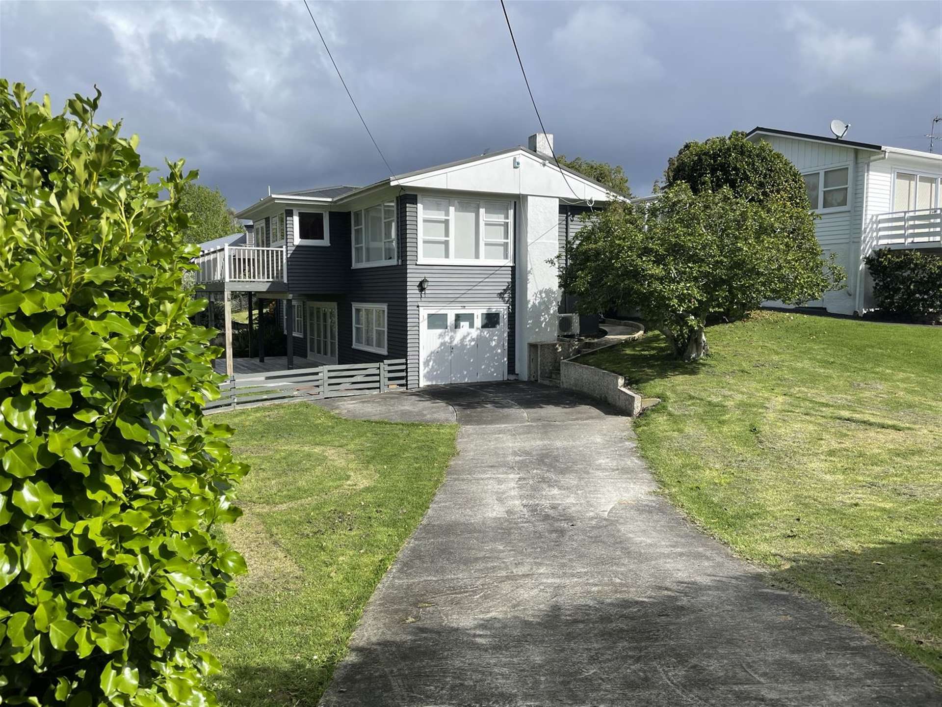 128 Tiroroa Avenue Te Atatu South_0