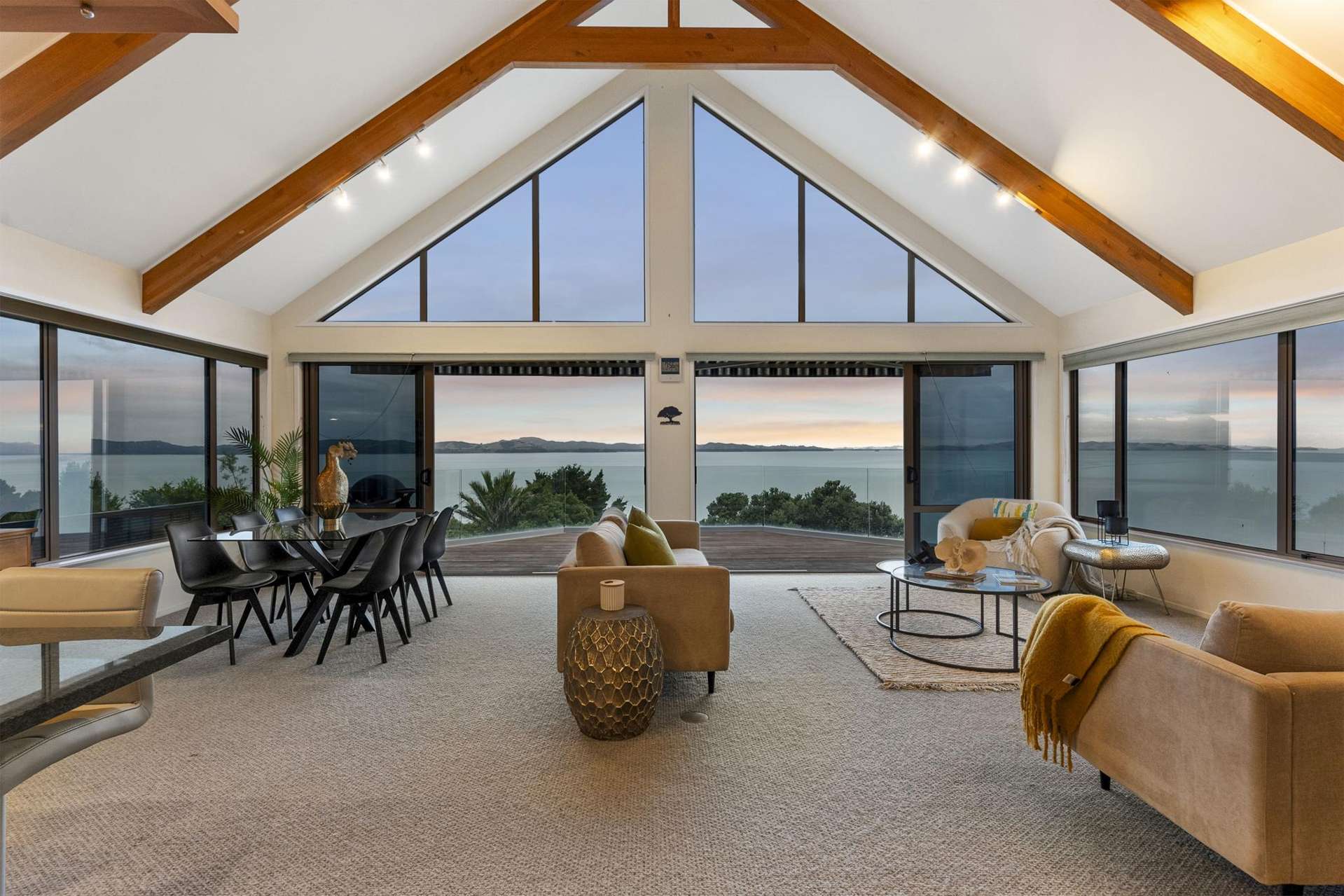 6 Sea View Terrace Maraetai_0