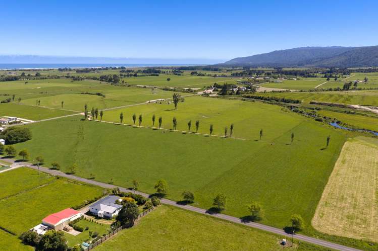 71 Waverley Street Karamea_10