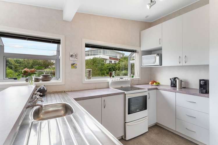 66 Craig Road Maraetai_15