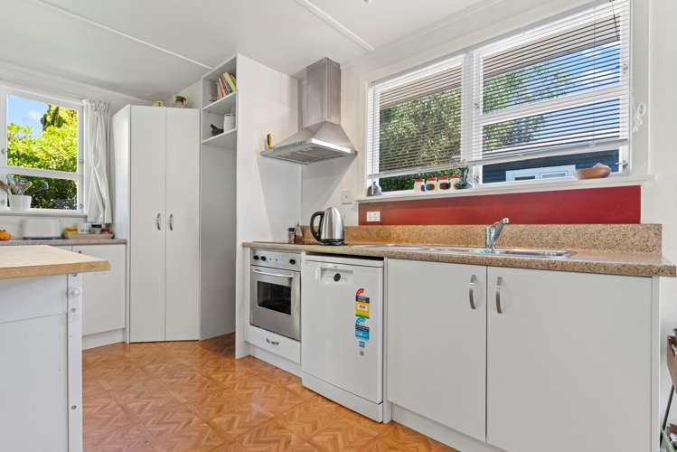 5 Yule Grove Greytown_4