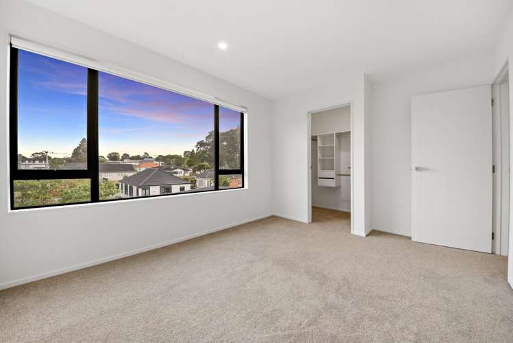 6/21 Erima Avenue Point England_13