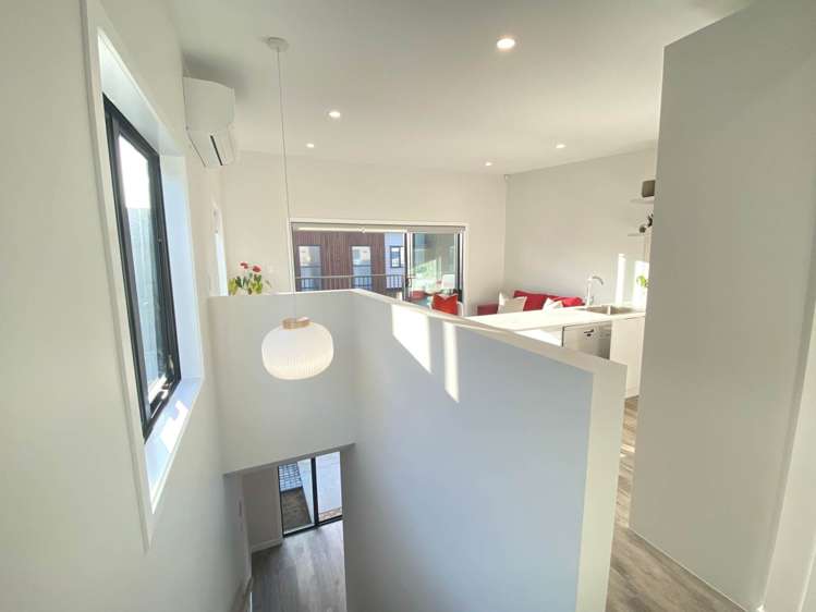 13 Finesse Lane Bucklands Beach_11