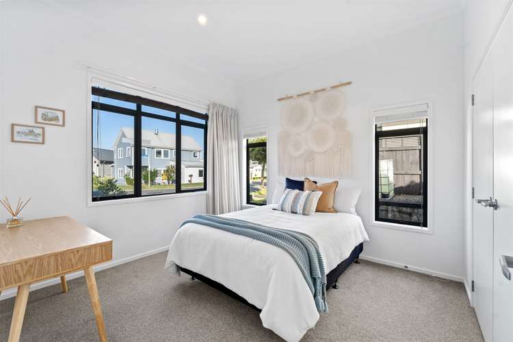 24 Cape Cod Drive Gulf Harbour_14