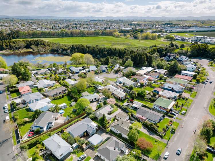 23a Mitcham Avenue Forest Lake_12