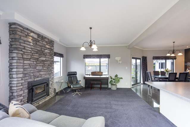 37 Chestnut Close Kelvin Grove_4