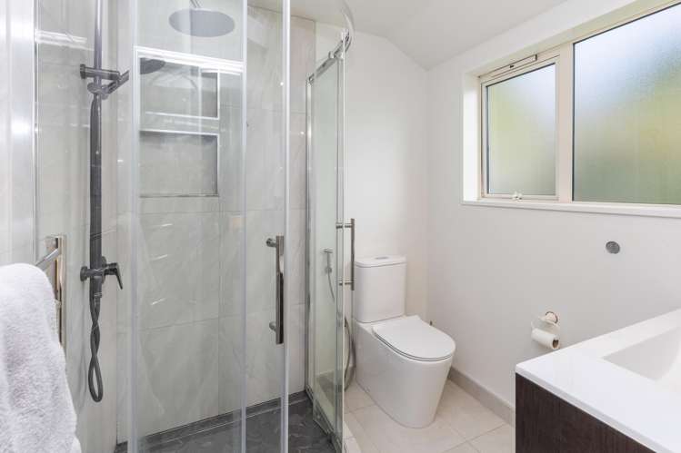 20 Riegler Place Belfast_11