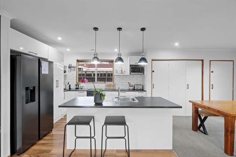 215 Weld Street_4