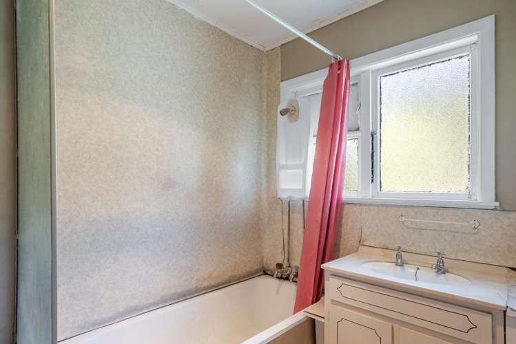 171 Wellington Road Wainuiomata_8