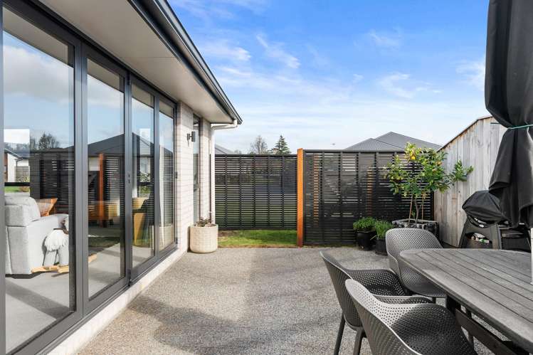 4 Riverstone Place Solway_16