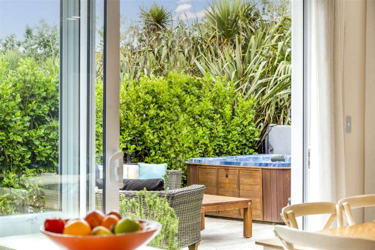 22 Boocock Crescent Orewa_6