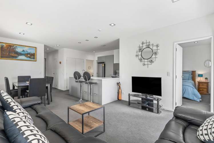 B107/525 East Coast Road_4