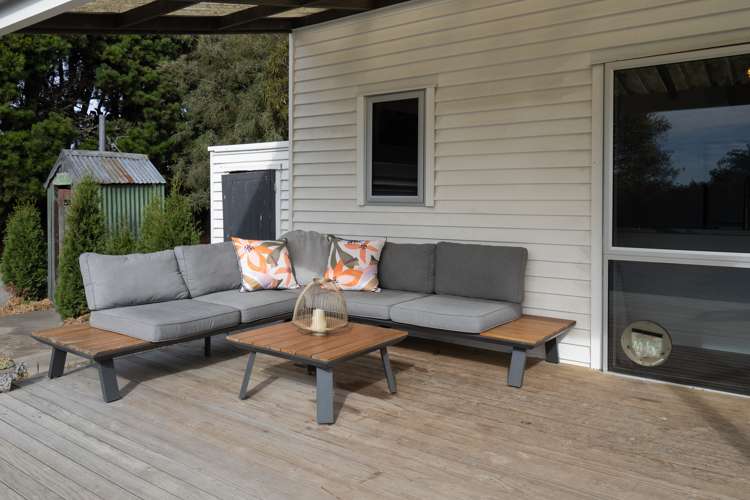 172 Racecourse Road Allenton_23