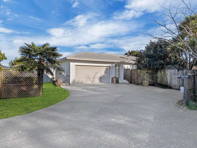2/105 Carnoustie Drive Wattle Downs_20