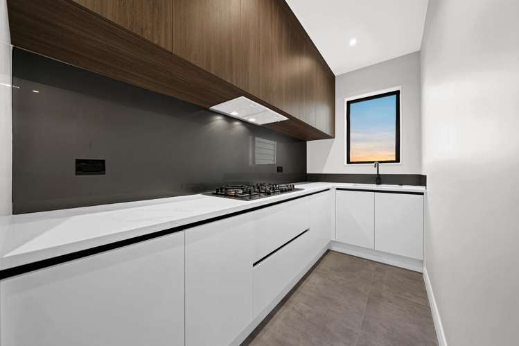 3 Bendridge Street Flat Bush_12