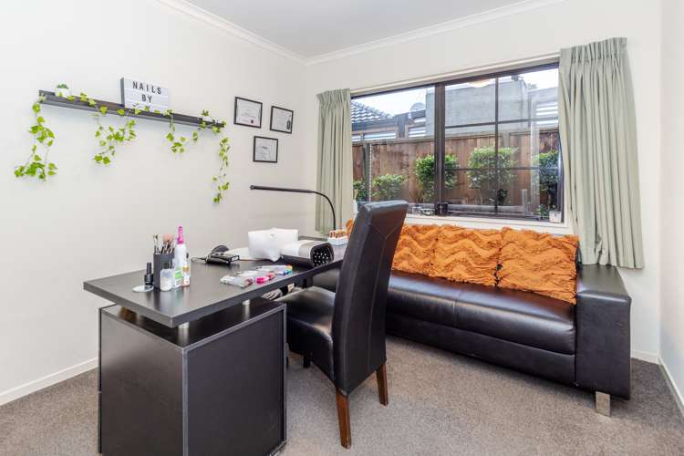 11 Greenough Place Rototuna_12