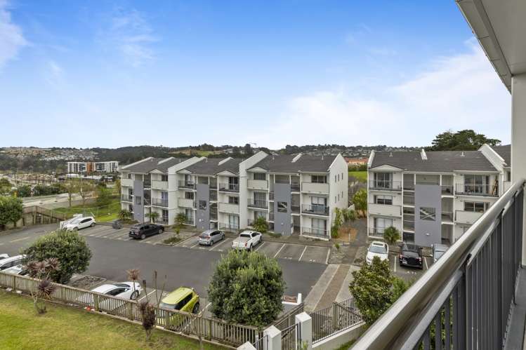 C14/60 Masons Road Oteha_13